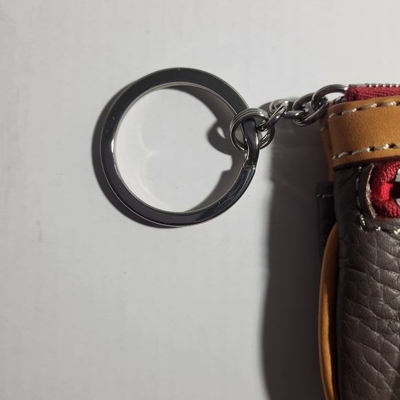 NWOT Dooney & Bourke Pebble Grain Card Case in Elephant - Picture 12 of 13